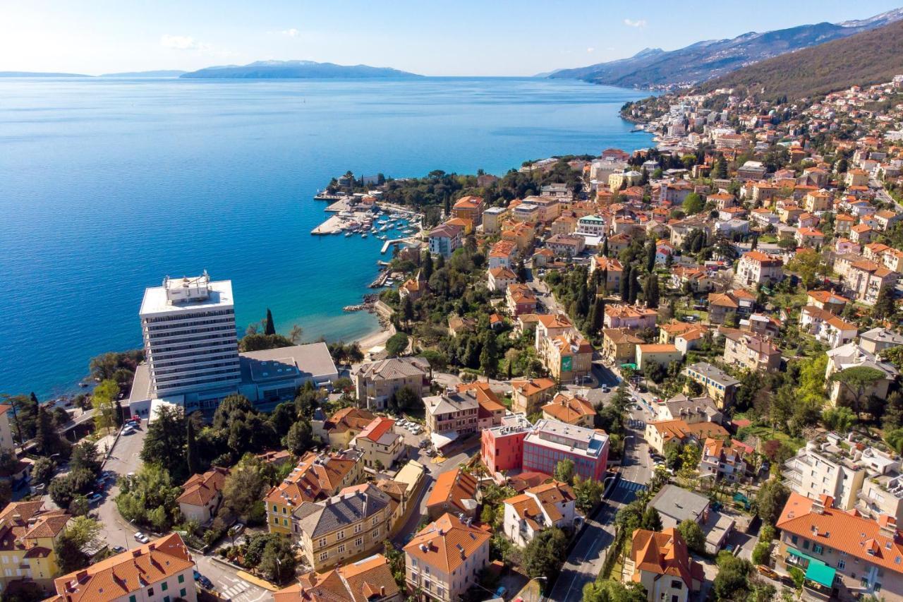 Abau Residence Apartment- 50M To The Sea Opatija Zewnętrze zdjęcie